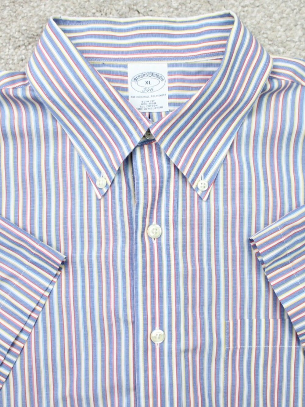 Brooks Brothers 346 Shirt Mens XL Blue/Yellow/Red Slim Fit Non-Iron Cotton S/S